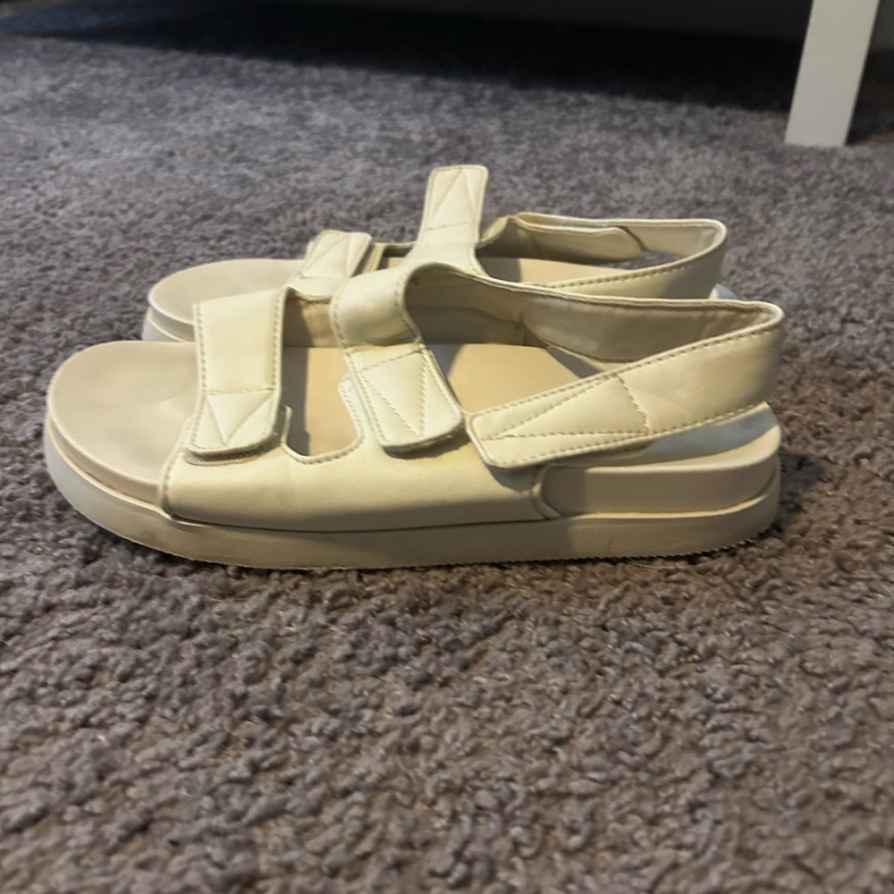 American Eagle Outfitters Cream Sandals